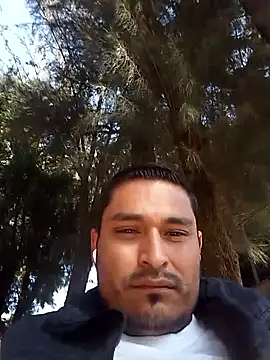Snapshot of cristian112090 chatting on December 20, 2025, 5:38 pm cristian112090 online show from December 20, 2025, 5:38 pm
