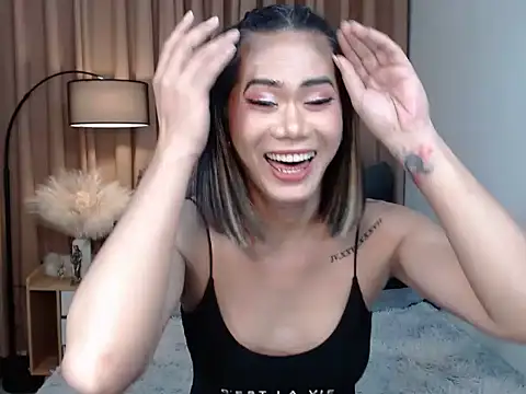 Snapshot of TastefulSnack chatting on November 27, 2025, 1:00 pm TastefulSnack online show from November 27, 2025, 1:00 pm