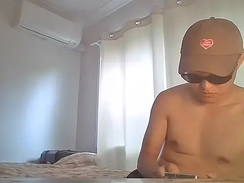 baanaanaa12345 online show from January 12, 2026, 5:14 am