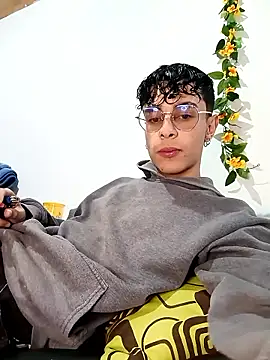 2 milo verus 4 online show from January 10, 2026, 10:49 pm