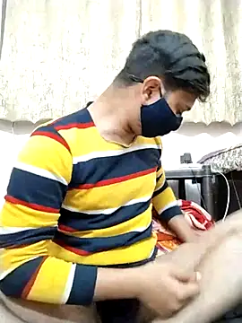 samnick4321 online show from December 3, 2025, 11:31 am