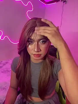 asiantwink0000 online show from April 10, 2026, 1:56 am