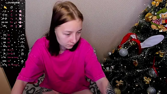 Home Fox  online show from November 30, 2025, 2:23 am