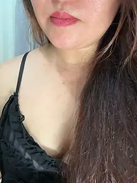 light wei online show from July 14, 2026, 4:13 pm