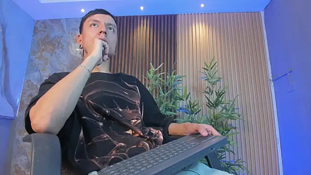 Bastthianxxx online show from December 22, 2025, 6:52 pm