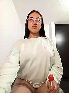 Violett  Rose online show from December 23, 2025, 12:22 am