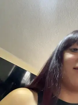 Mia fiire online show from March 28, 2026, 8:10 pm