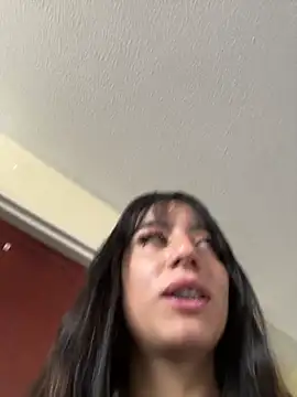 Mia fiire online show from February 26, 2026, 7:14 pm