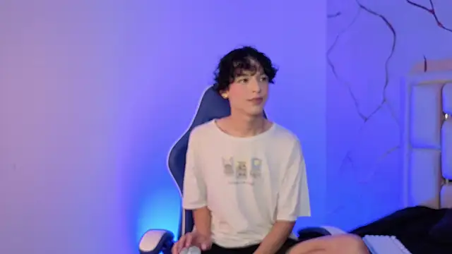 SthepanodiMonaco online show from March 31, 2026, 3:30 am