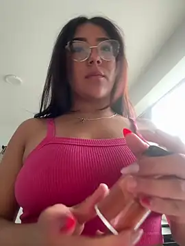 Snapshot of Dafne_se chatting on June 12, 2026, 10:18 pm Dafne se online show from June 12, 2026, 10:18 pm