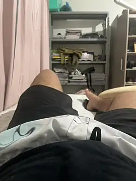 Xandon   online show from November 28, 2025, 1:17 am