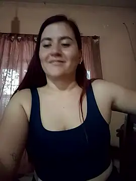 lunara hot online show from January 16, 2026, 11:09 pm