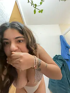 Charlyy1703 online show from June 24, 2026, 3:10 pm