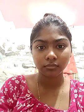 Snapshot of Cute_diya023 chatting on February 8, 2026, 3:37 am Cute diya023 online show from February 8, 2026, 3:37 am