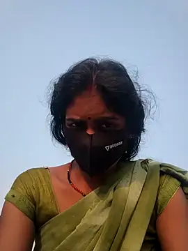 Manisha-123 online show from December 3, 2025, 9:20 am