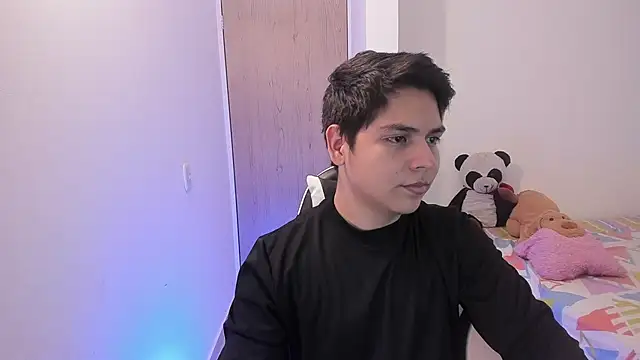 Asta YunoXXX online show from March 18, 2026, 5:10 am