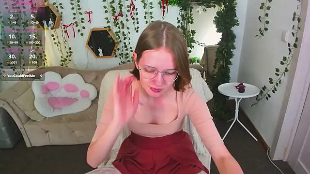 Mia Mooore online show from January 11, 2026, 1:29 pm