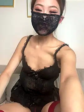 Snapshot of youyou-baby999 chatting on December 19, 2025, 2:08 pm youyou-baby999 online show from December 19, 2025, 2:08 pm