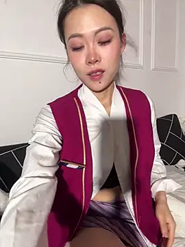 youyou-baby999 online show from March 17, 2026, 6:27 am