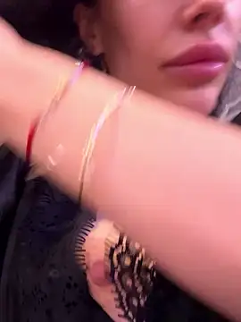 Sweet little gir online show from January 15, 2026, 9:29 pm