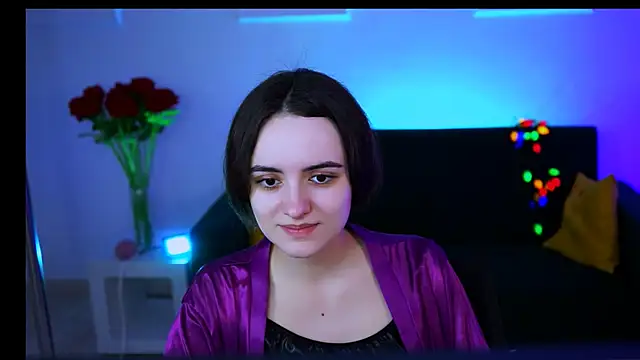 KateWillows online show from February 24, 2026, 4:13 am