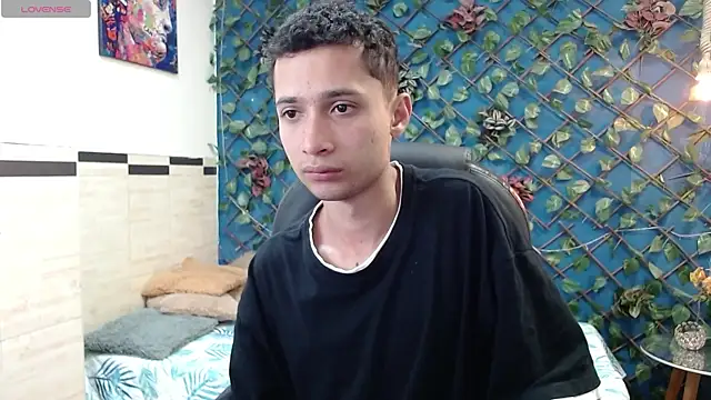 LucassSmith11 online show from April 17, 2026, 8:00 pm