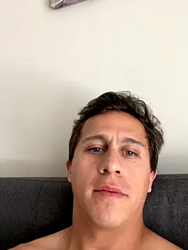 Emanueldickarg online show from December 1, 2025, 6:53 pm