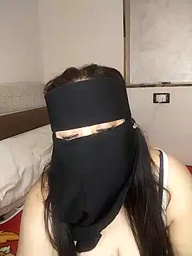 lolotheone online show from February 8, 2026, 1:36 am