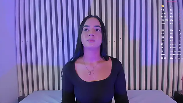 Emily luve online show from December 5, 2025, 7:23 pm