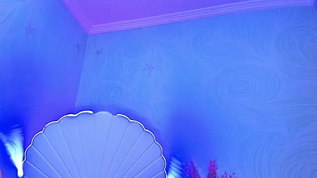 CHLOE BLOWJOB online show from April 19, 2026, 2:12 am