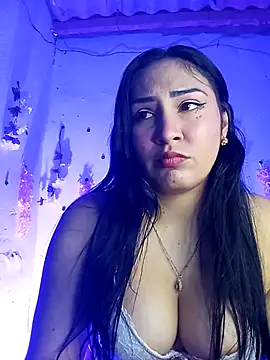 Emy cutee online show from March 6, 2026, 1:28 pm