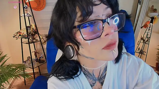 AryRousse online show from March 31, 2026, 3:30 am