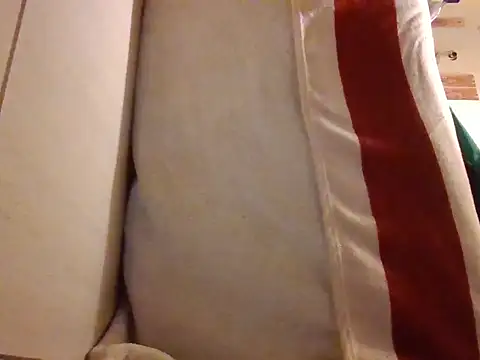 ilove90123 online show from April 20, 2026, 3:35 pm