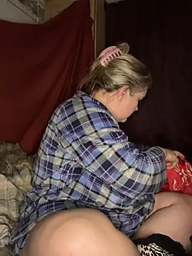 BustyGoddess6969 online show from January 17, 2026, 3:54 am