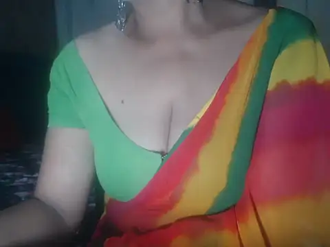 Hotronita123 online show from February 25, 2026, 4:23 am