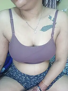 Snapshot of Kavya_Baby chatting on February 17, 2026, 6:00 am Kavya Baby online show from February 17, 2026, 6:00 am