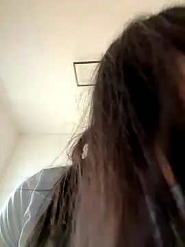 Monika Song online show from December 2, 2025, 11:12 am