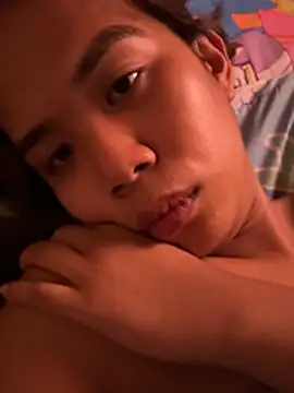 Margaux4U online show from April 16, 2026, 11:07 pm