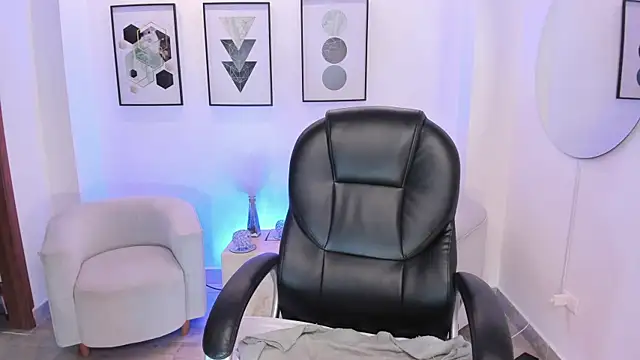 alana martiins online show from February 24, 2026, 7:48 pm