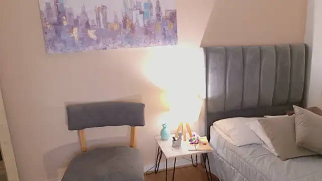 Megaan    online show from April 6, 2026, 12:06 pm