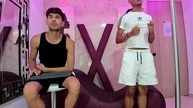 BIG COCKS online show from January 6, 2026, 1:53 am