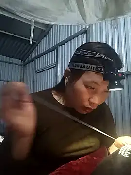 Snapshot of Evelyn-n chatting on January 14, 2026, 11:25 am Evelyn-n online show from January 14, 2026, 11:25 am