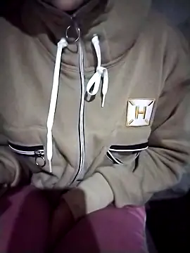 iam-eli online show from January 7, 2026, 12:48 am