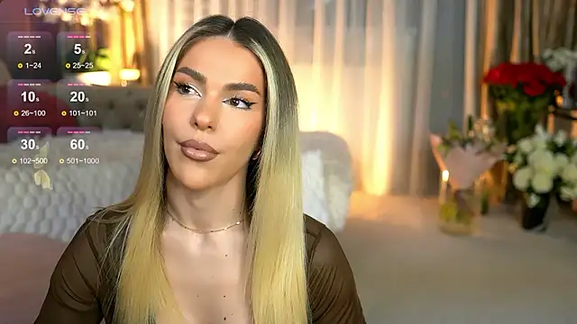 ChloeVelvetx online show from March 26, 2026, 9:46 pm