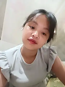 Pretty-haert online show from July 13, 2026, 4:34 am