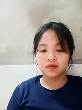 Pretty-haert online show from April 15, 2026, 2:54 pm