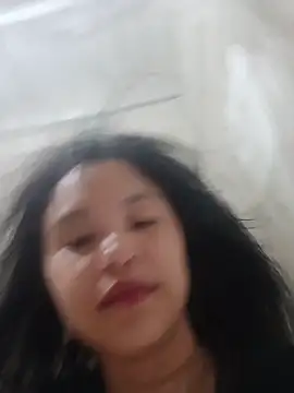 Snapshot of Pretty-haert chatting on June 1, 2026, 3:22 pm Pretty-haert online show from June 1, 2026, 3:22 pm