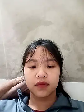 Snapshot of Pretty-haert chatting on April 29, 2026, 12:26 am Pretty-haert online show from April 29, 2026, 12:26 am