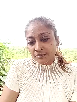 Snapshot of dusky_diva_d chatting on August 6, 2026, 9:59 am dusky diva d online show from August 6, 2026, 9:59 am