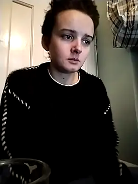 Amy01112 online show from March 6, 2026, 1:50 pm